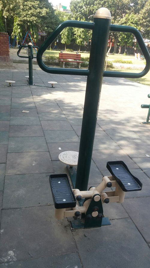 Hip Twister & Stepper